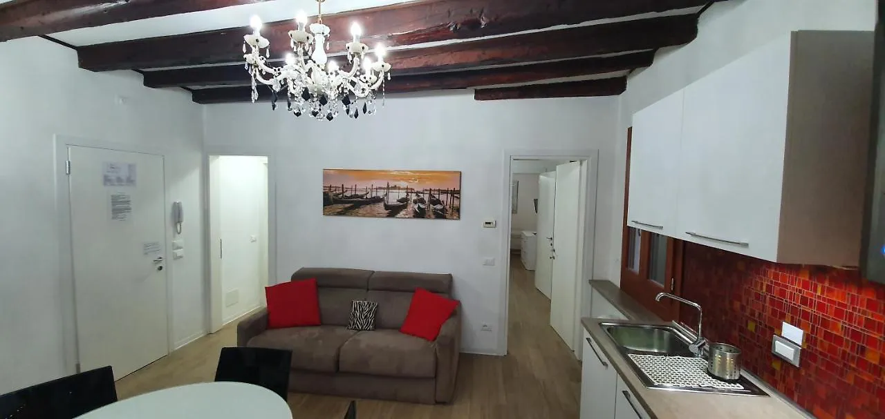 Apartment Ca' Venice Canal View