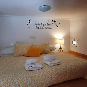 https://apartamento-nervion-seville-41005.es-andalucia.com