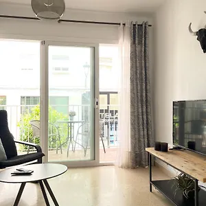 https://nerja-2.es-andalucia.com